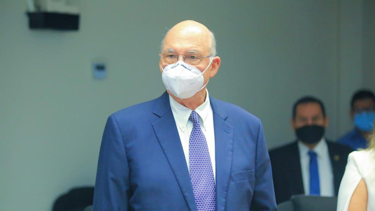 “Todo lo que se hizo fue lícito”, el comodín del expresidente Cristiani